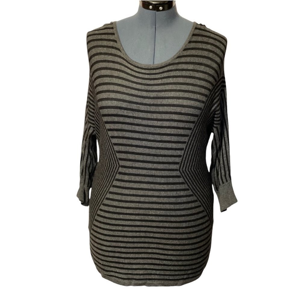 DANA BUCHMAN Woman's Striped Tunic Top Size XL Lightweight Stretch Grey Black